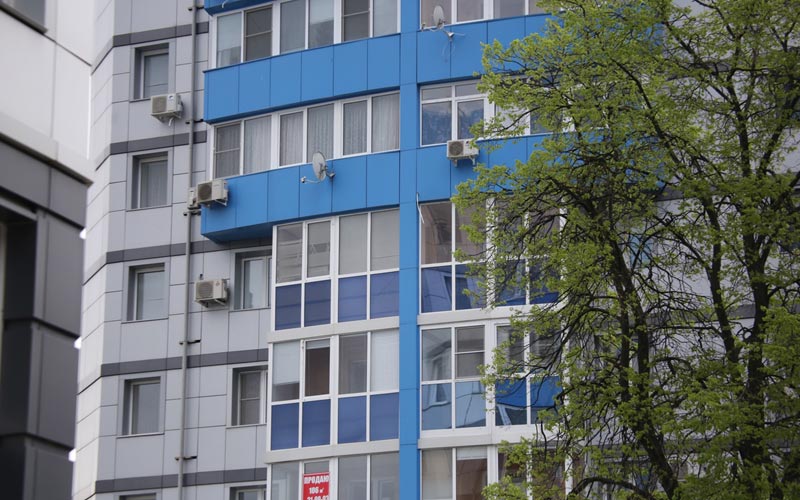 Регистрация постороннего человека сулит ряд проблем