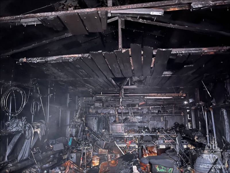 В Саранске сгорел гараж