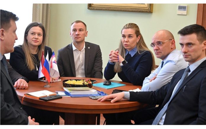 Безыууууууууууууууууууууумянный