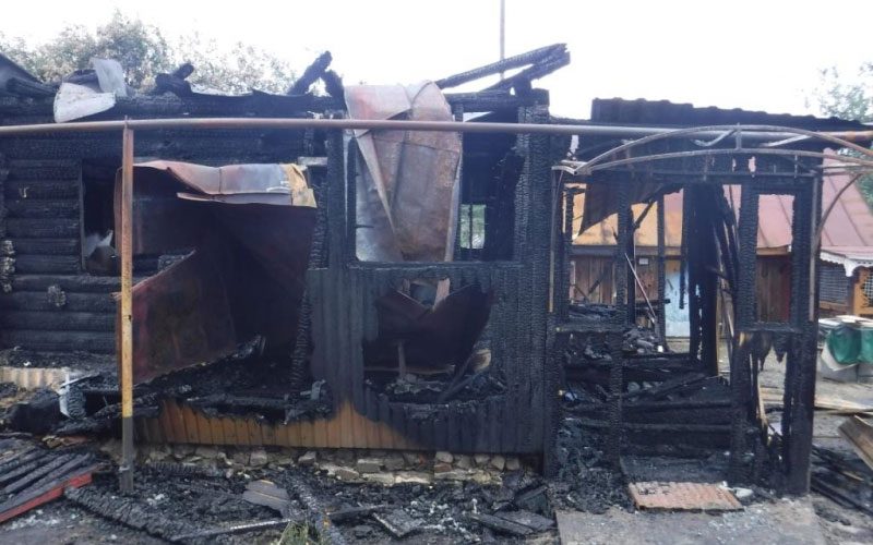 Ревнивый житель Мордовии сжег дотла дом бывшей жены